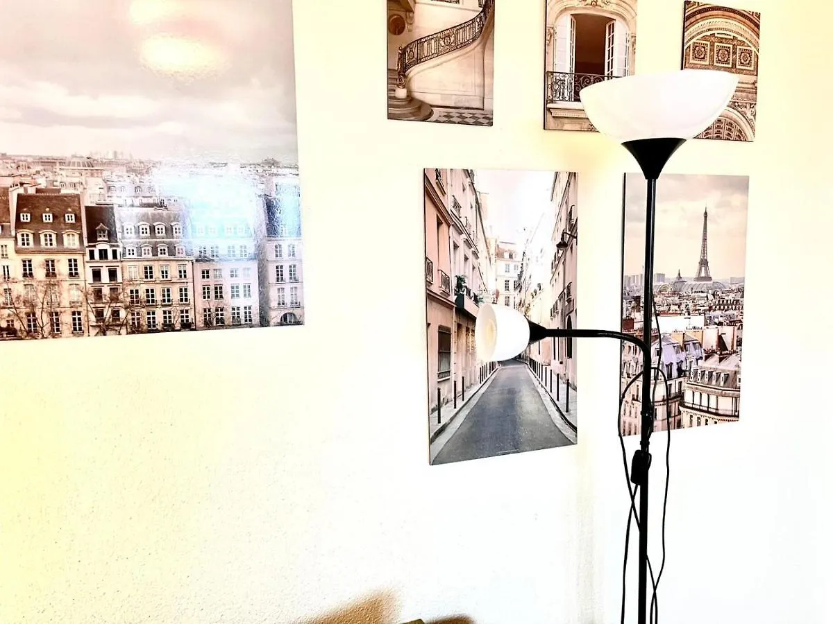 דירות בוקרשט Panoramic Lil' Paris רומניה